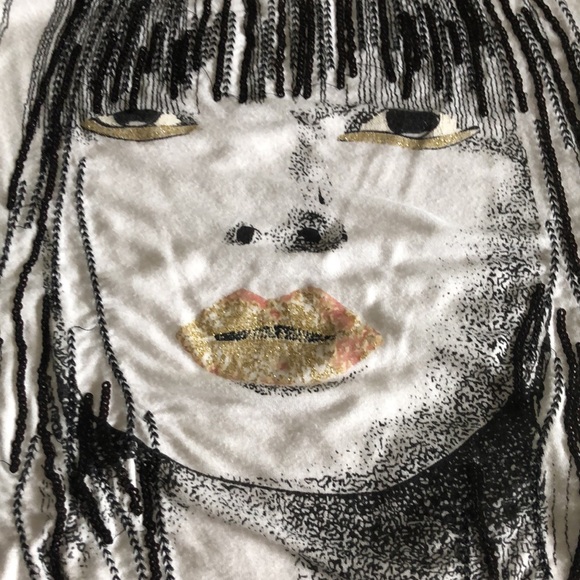 Adorable T-Shirt - Picture 3 of 5